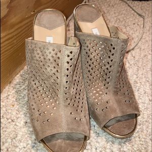 Diane von furstenberg wedges sandals / mules